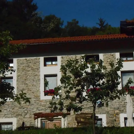 La Casa Nei Boschi Farm stay *