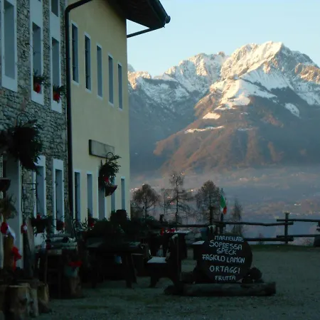 La Casa Nei Boschi Vakantieboerderij